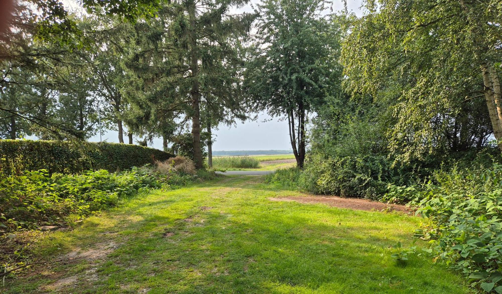 Rustherberg Valthermond Exteriör bild